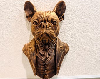 Escultura de pared de bulldog francés victoriano pintada a mano / Busto de caballero elegante / Acabado en bronce antiguo / Regalo único para amantes de las mascotas
