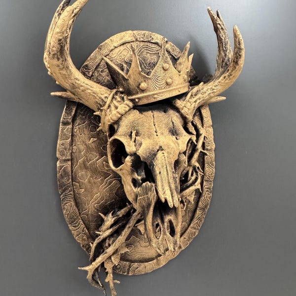Deer Skull Wall Mount | Crowned Stag Trophy Plaque | Gothic Antler Decor | Dark Fantasy Art | Hunting Lodge Gift