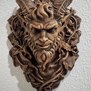 Gothic Horned Demon Wall Sculpture - Hand Painted Bronze Dark Fantasy Wall Decor - Mythical Gothic Home Art - Greek Art