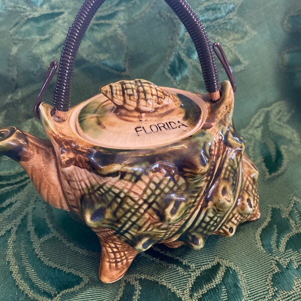 Old Florida Souvenir Shell Teapot Midcentury Japan