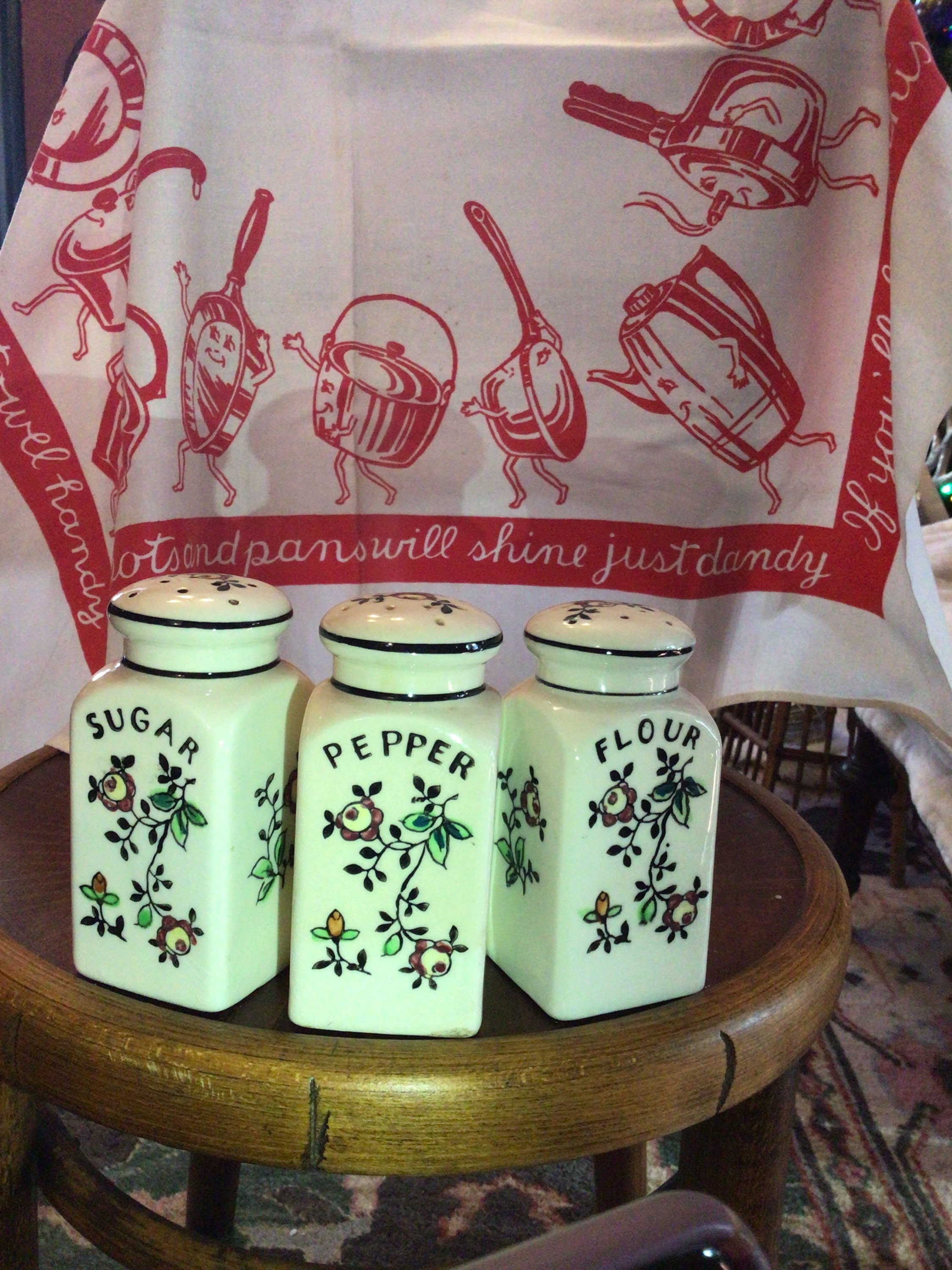 Moriyama Shakers - Etsy