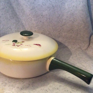 Brock of California 9.5 inch Casserole Dish with Handle