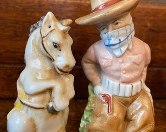 Cowboy and Horse Salt & Peppers pair 1950s Japan