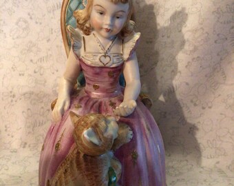 Shafford Figurine Princess with Cat 7.5 inches