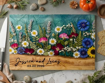 Personalized Tempered Glass Cutting Board Wildflower Design,Custom Name Kitchen Board,Wedding Gift for Couple,Anniversary Housewarming Decor