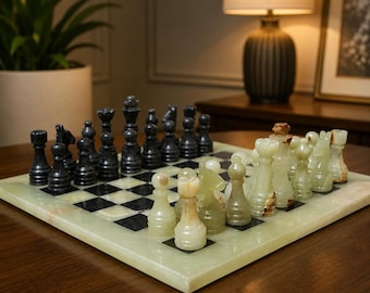 Scacchiera in marmo / Gioco da tavolo in pietra / Scacchiera e pezzi verde onice e neri
