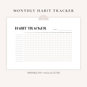 以下が含まれることがあります： 白い文字で「Welcome to our home」と書かれた素朴な木製の看板。 荒れた仕上がりとシンプルで魅力的なデザインで、玄関の装飾に最適です。