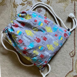 Drawstring Backpack with Roping