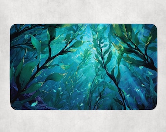 Betoverde kelpbosmat | Gloeiende onderwaterzeewier-fantasiescène | Ocean Deep Magic the Gathering MTG-speelmat met blauw thema