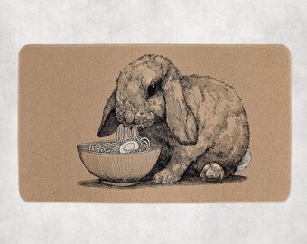 Tapete de juego de temática japonesa "Conejo comiendo ramen" / Tapete de juego no oficial de MTG / Regalo para jugadores / 35 x 61 cm