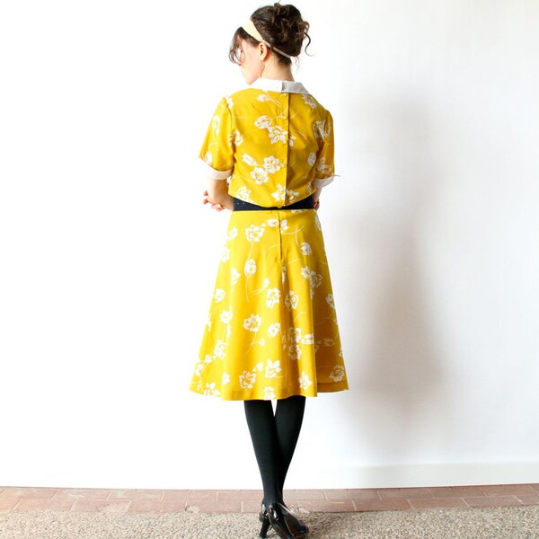 60s Yellow Floral Swing Dress Canary Gold White waitress frock, light 50s simple summer sunshine shirtwaist rockabilly bombshell sundress