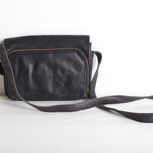 Vintage Black Leather Shoulder Bag, Crossbody Purse image 2