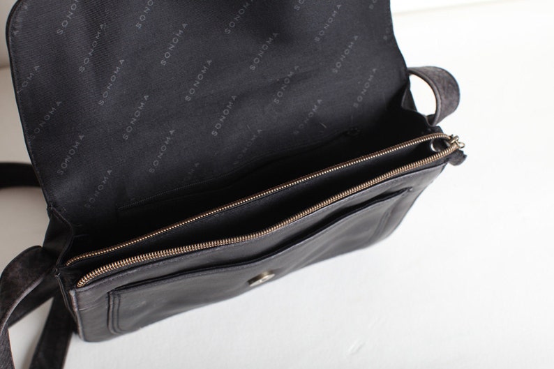 Vintage Black Leather Shoulder Bag, Crossbody Purse image 4