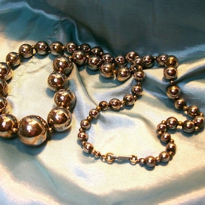Vintage Dauplaise, Carol Dauplaise, Dauplaise ball necklace, silver ball beads, graduated silver beads, &quot;Silver Style&quot;