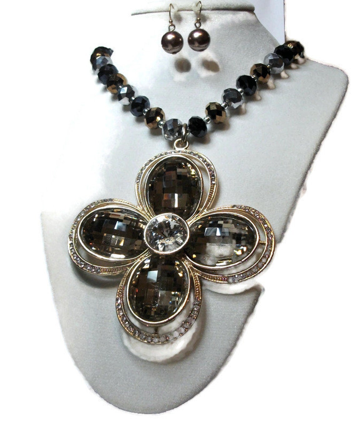 Kaplan Statement Necklace in Antique Brass
