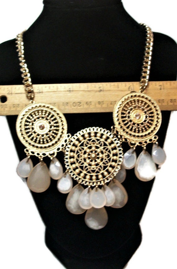 Vintage bib necklace, victorian necklace, medalli… - image 4
