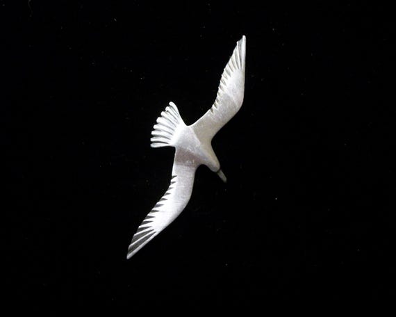 Vintage Brooch, Pewter Bird, Seagull Brooch, Pendant Modernist, silver Elegant, Sculptural Marked, "Sea Gull"
