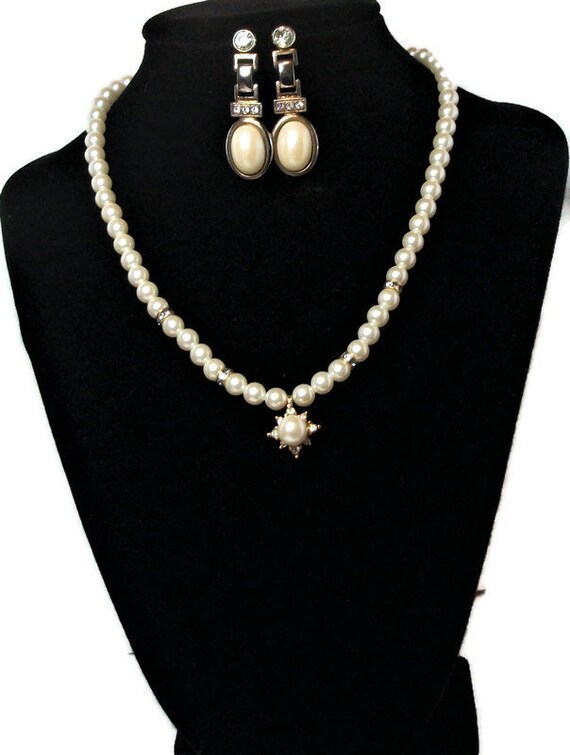 Vintage faux pearls, wedding pearls, pearls rhinestones, faux pearl set, white gold, "Dancing Pearls"