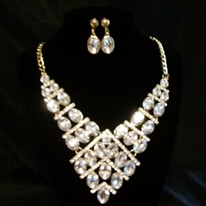 Vintage necklace set, wedding necklace, wedding gift, rhinestone necklace, rhinestone earrings, bib neck, On Sale, "Rhinestone Babe" image 2