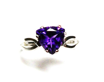 Amethyst, amethyst ring, birthstone ring, solitaire ring, purple ring, purple, s 7  "Mardi Gras"