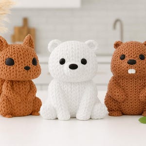 Simpatiche figure di animali stampate in 3D in stile lavorato a maglia: perfette per innamorarsene, collezionarle e regalarle.