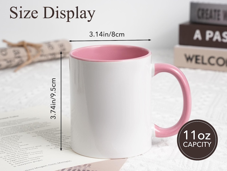 K&ouml;nnte beinhalten: Ein Set aus drei Keramikbechern mit gesprenkelter, matter Oberfl&auml;che. Die Becher sind in Creme-, Hellgrau- und Dunkelgraut&ouml;nen gehalten. Jeder Becher hat ein schlichtes, minimalistisches Design.