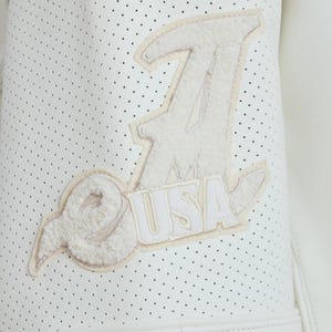 Avirex Vit Läderbomberjacka Herr Guldklubb Broderad Logotyp Perforerad Äkta Kohud Läder Bikerjacka Streetwear Present till Honom bild 7