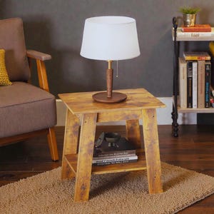 Mesa auxiliar de madera con estante, moderna mesa auxiliar para sala de estar o dormitorio, mueble de almacenamiento para espacios pequeños.