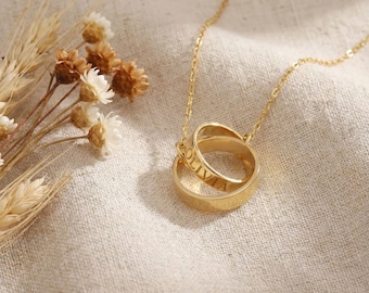 Colar personalizado com círculos entrelaçados, colar com nome em prata de lei 925 e 2 anéis, joia em ouro 14K para mãe e filha, presente para o Dia das Mães.