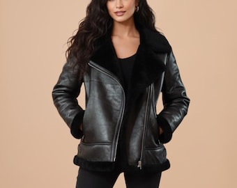 Damska czarna kurtka pilotka z owczej skóry | Ręcznie robiony skórzany płaszcz typu bomber z czarnym futrem | Zimowy płaszcz motocyklowy