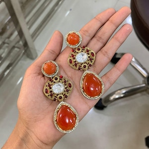 Pendientes tropicales inspirados en Sabyasachi, joyería larga de diseño indio