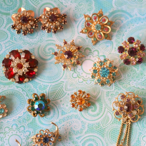 1 Vintage Rhinestone Scatter Pin or Pin Set