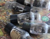 1 Vintage Radio Vacuum Tubes