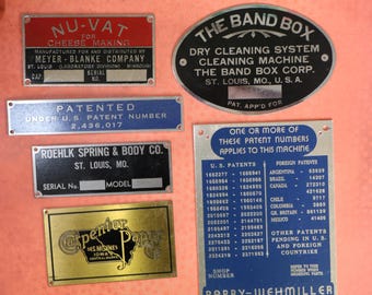 1 Vintage Industrial Metal Tag