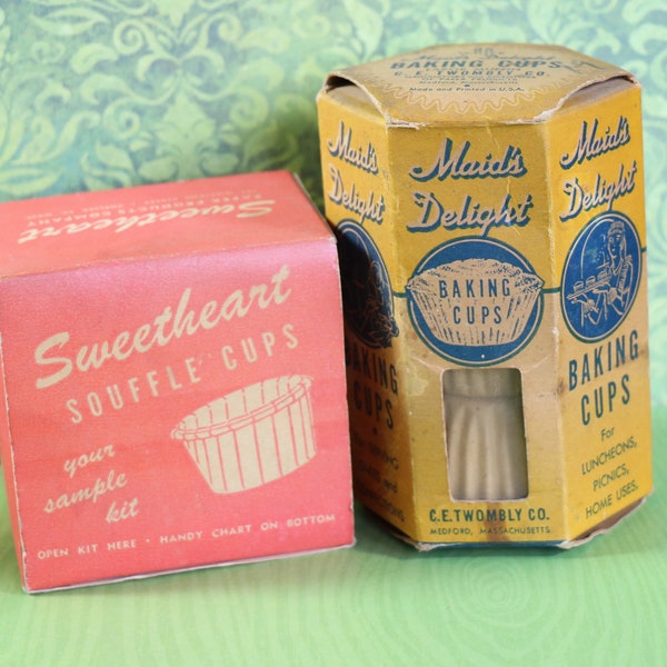 1 Vintage Baking Cup Set