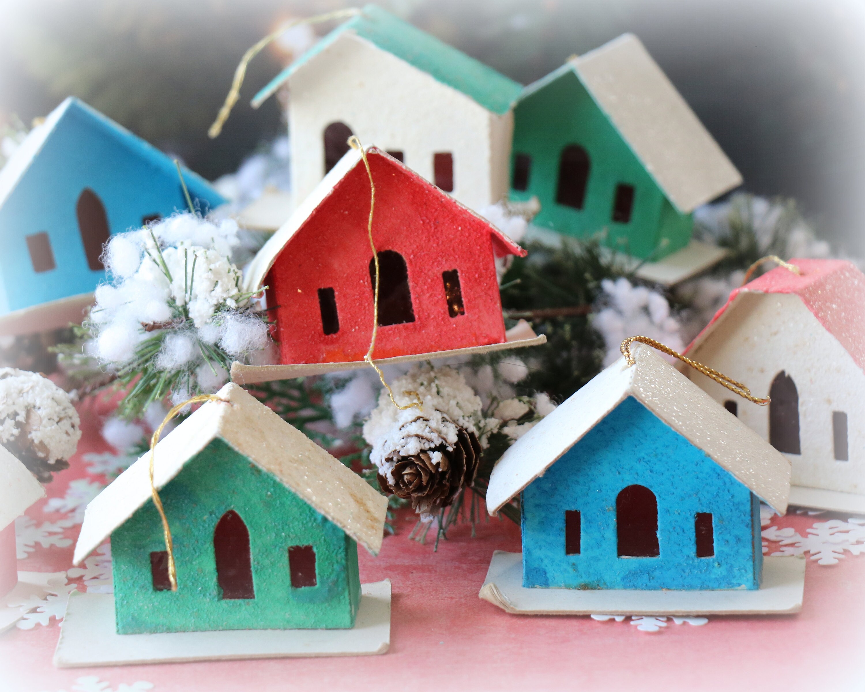 1 Vintage Shiny Brite Putz House Made in Japan