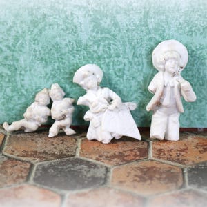 1 Antique German Bisque Figurine