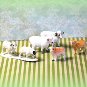 1 Vintage Miniature Plastic Sheep