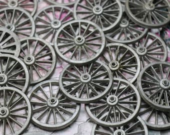 1 Vintage Metal Spoke Wagon Wheel