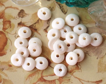 5 Vintage Bone 8.5 mm Rondelles