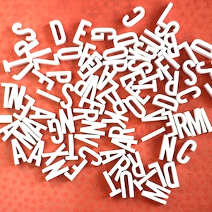 Lettres dimensionnelles en céramique vintage de 0,75 pouce