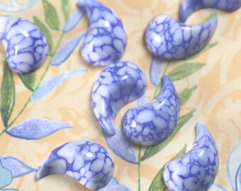 2 Vintage Glass Blue and White Cabochons from Japan