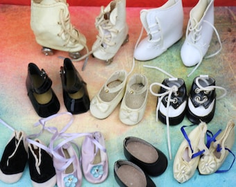 1 Pair Vintage Doll Shoes