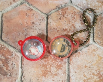 1 Vintage Gumball Machine Game Charm