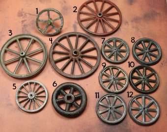 1 Vintage Metal Spoke Wheel