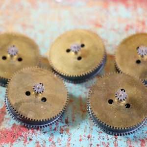 1 Vintage Brass Clock Gear and Spring Mechanism
