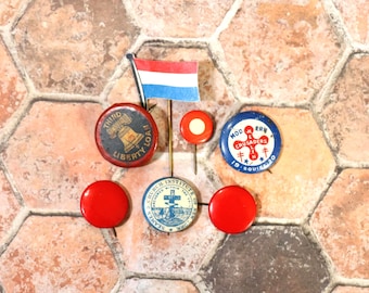 1 Vintage Miscellaneous Pin