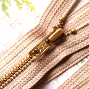 1 YKK Brass #5 9-Inch Zipper
