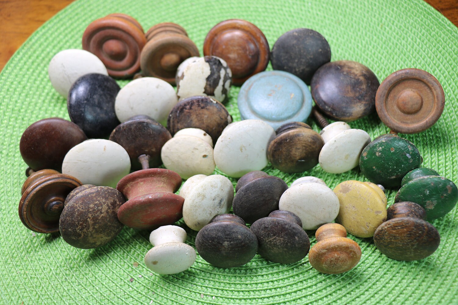 2 Vintage Wooden Knobs Etsy