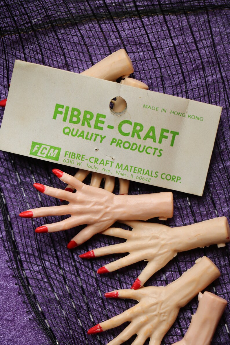 1 Vintage Creepy Halloween Witch Hand